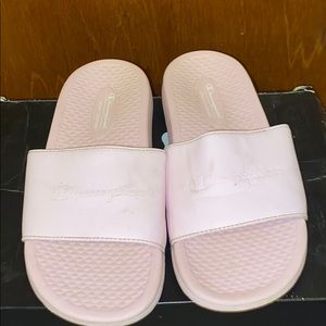 Women’s champion baby pink slides